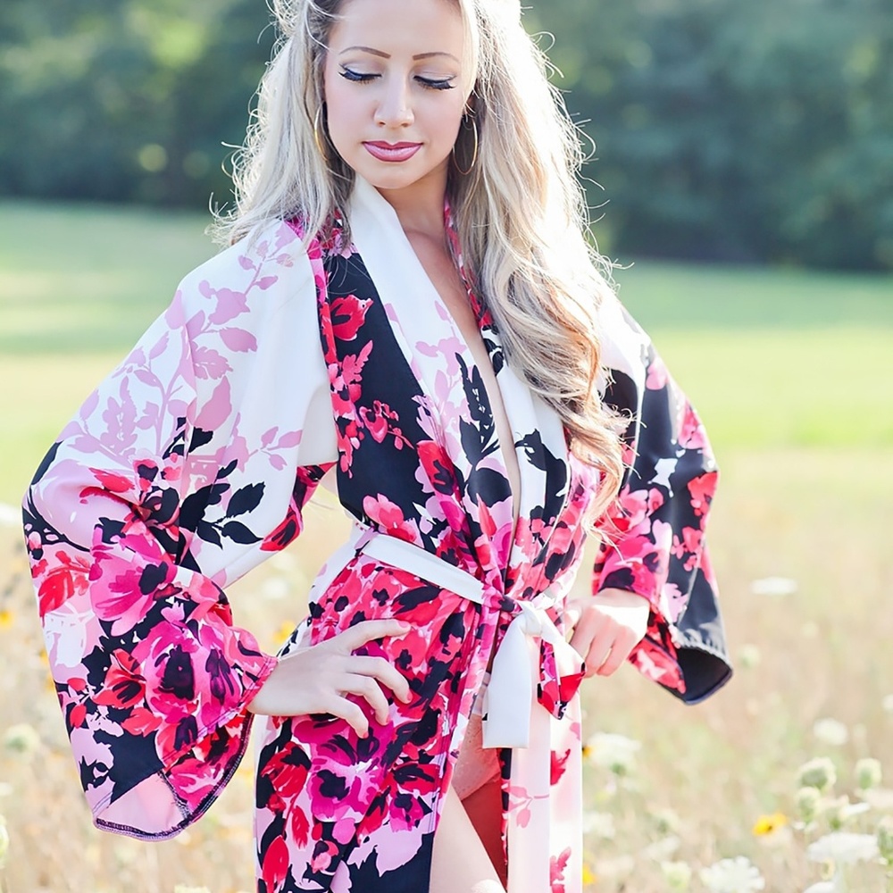 LKC Collection Roses Bridal Kimono Robe 3 sizes - Picture 2 of 4
